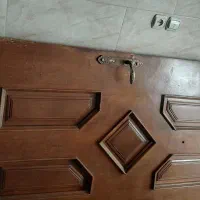 درب ورودی آپارتمان