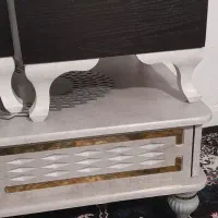 میز عسلی جلومبلی یک تومن