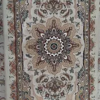 دو عدد پشتی