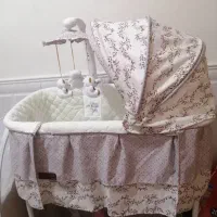 گهواره نوزاد