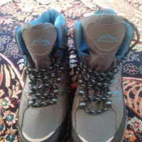 کفش کوهنوردی|کیف، کفش، کمربند|ایلام, |دیوار