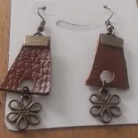 زیورآلات دست ساز تک و منحصر به فرد و خاص|بدلیجات|اصفهان, مرداویج|دیوار