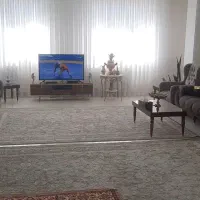 ۱۳۰متر سه خواب،نزدیک پارک ،عالی