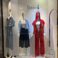 فروشنده خانم نیمه وقت