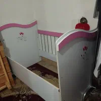 تخت کودک|تخت و صندلی بچه|صدرا-فارس, فاز ۲|دیوار
