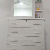 دراور با آینه