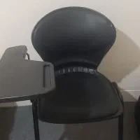 صندلی دسته دار