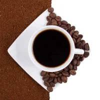 باریستا خانم با حقوق مناسب