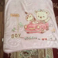 پتو و سرویس خواب نوزاد|رختخواب، بالش، پتو|اصفهان, خانه اصفهان|دیوار