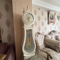 ساعت ایستاده در حد نو