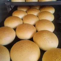 وردست نان فانتزی کمک شاطروفروشنده خانم