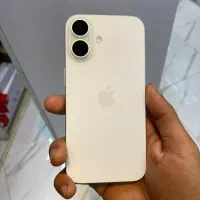 آیفون ۱۶ نرمال ۱۲۸گیگ دوسیم باتری۱۰۰٪ بدون نقطه