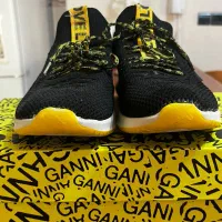 دوتا باهم ۴۰۰ تومن