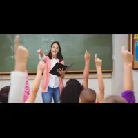 مدرس زبان کودکان و نوجوانان شو از آموزش تا استخدام|استخدام آموزشی|اهواز, امانیه|دیوار