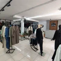 - مغازه دو طبقه ۲۰۰ متری ،موقعیت عالی|فروش مغازه و غرفه|اصفهان, سودان|دیوار