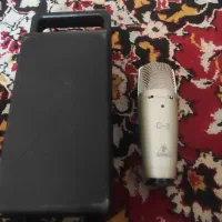 میکروفن مدل behringer