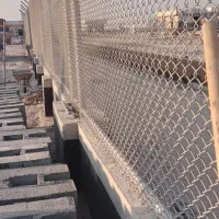 جوشکاری ونصب فنس وسیم خاردار