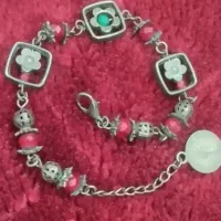 دستبند نگین دار برنز بسیار شیک و زیبا