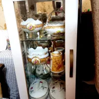 ویترین شیشه ای