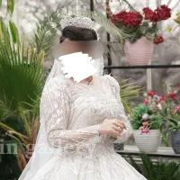 لباس عروس ژورنالی پارچه وارداتی(اماراتی)|لباس|تهران, سازمان آب|دیوار