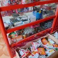 یک عدد فریزر صندوقی با دکری مغازه زیر قیمت