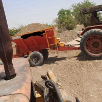 کودپاشی  زل پاشی.   تراکتور|خدمات باغبانی و درختکاری|اندیمشک, |دیوار