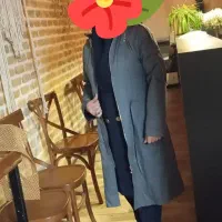 ۶ عدد پالتو در سایزهای ۳۸ و ۴۰ و ۴۲ و ۴۴