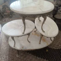 میز برنجی میل