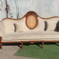 تولیدی مبلمان فرانسوی ابزاری کویین  چستر