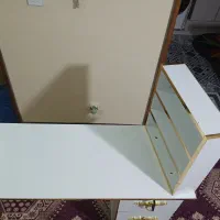میز ناخن|آرایشگاه و سالنهای زیبایی|رودهن, |دیوار