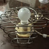 کرسی برقی لامپی