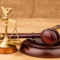 وکیل کاربلد و پیگیر میخام