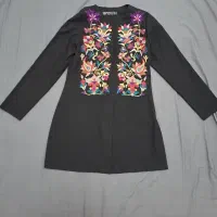 مانتو گلدوزی سالم وتمیز درحد نو|لباس|کرج, حسین‌آباد|دیوار