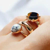 انگشتر طلایی چند تایی نگینی مدل چند رنگ|بدلیجات|شیراز, ملاصدرا|دیوار