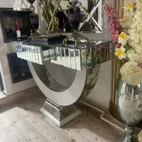 میز کنسول اینه ای