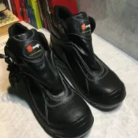 کفش کار ایمنی