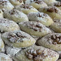 شیرینی سنتی|خوردنی و آشامیدنی|فریدون‌کنار, |دیوار