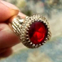 انگشتر یاقوت سرخ رکاب دست خدا