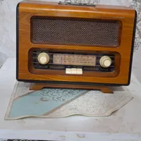 رادیو چوبی