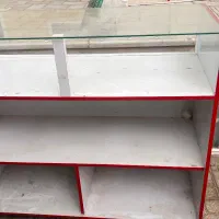 قفسه و ویترین