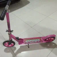 اسکوتر اکشن