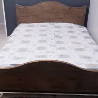 تخت خواب دونفره