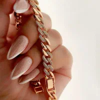 دستبند لوکس طلایی