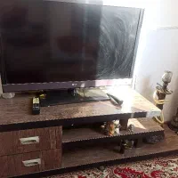 تلویزیون ال جی ۴۲|تلویزیون و پروژکتور|پرند, فاز ۰|دیوار