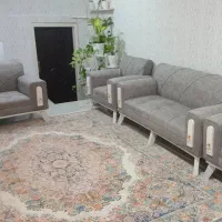 فرش طرح گلدار در حد نو