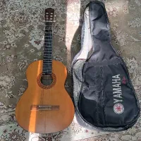 فروش فوری گیتار یاماها c40