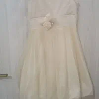 لباس مجلسی حراج و سایز ۴۰ میخورد .سالم سالم