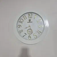 ساعت دیواری