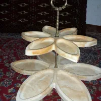 شیرینی خوری