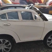 ماشین شارژی ۲ نفره|اسباب‌بازی بچه|شاهین‌شهر, شهرک میلاد|دیوار